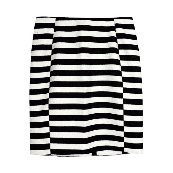 Ann Taylor Petite 2P Striped Pencil Skirt Black & White Classic Workwear - Picture 1 of 7